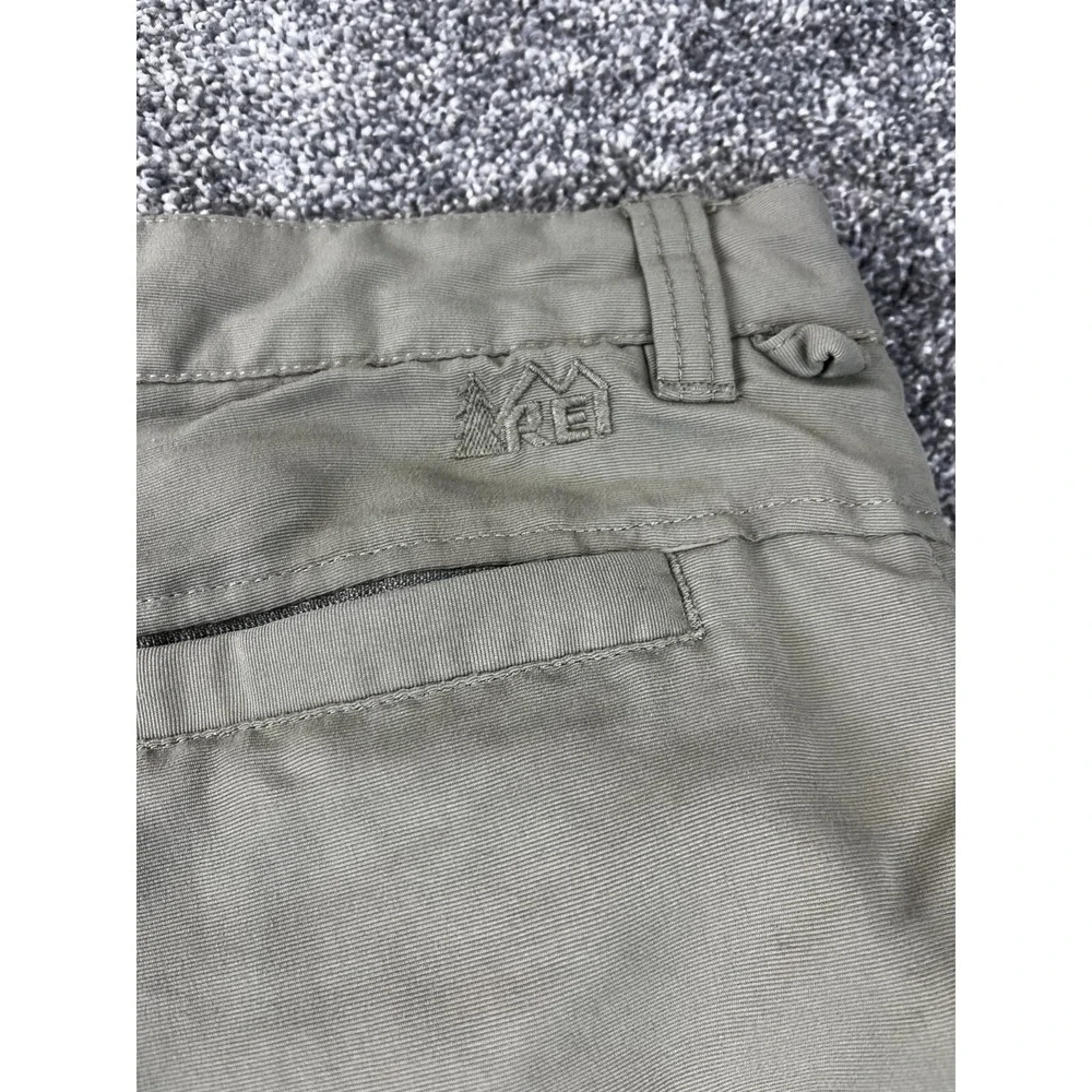 Rei Pants Men Size‎ 34Wx30L Flat Front Outdoor Travel Camping Hiking Olive Green